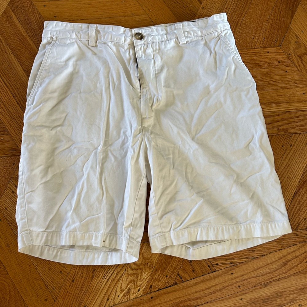 St. John's Bay White Men's Shorts